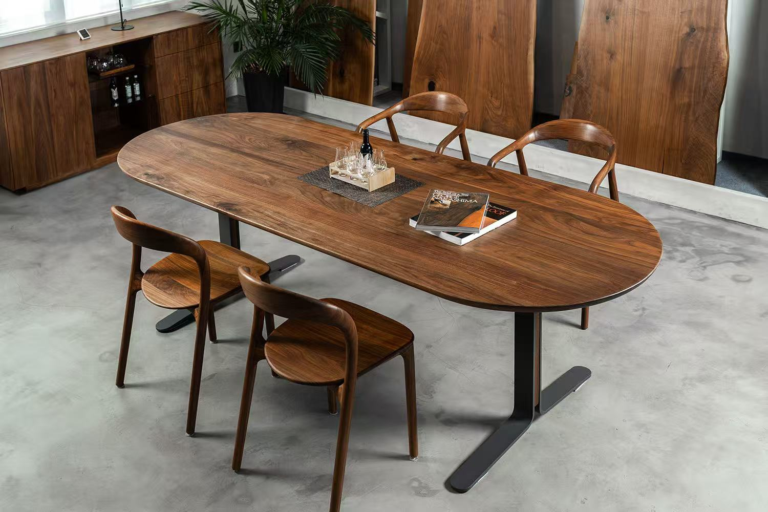 Furnitures